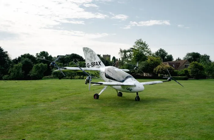 Skyfly_Axe_eVTOL_on_grass..webp